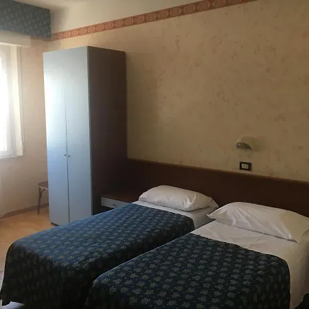 Hotell Alexander Rimini